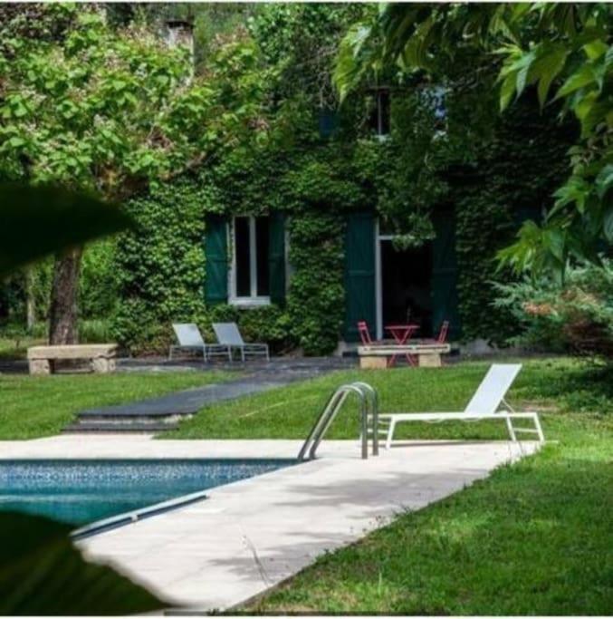 Bed and Breakfast Domaine La Tuilerie Guîtres Zewnętrze zdjęcie