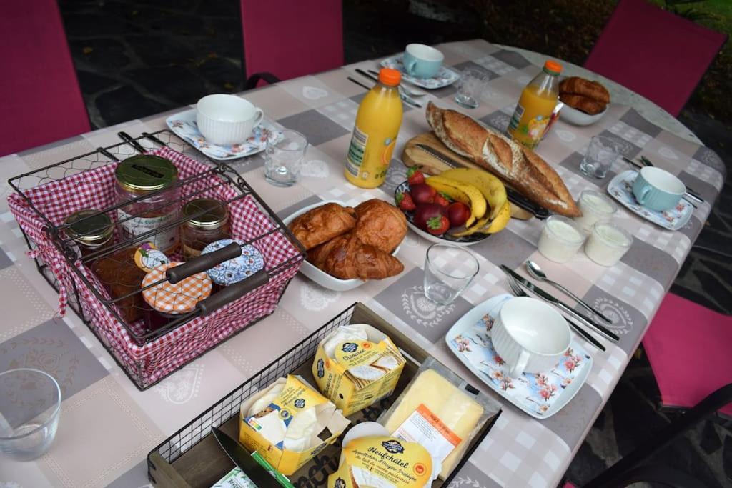 Bed and Breakfast Domaine La Tuilerie Guîtres Zewnętrze zdjęcie
